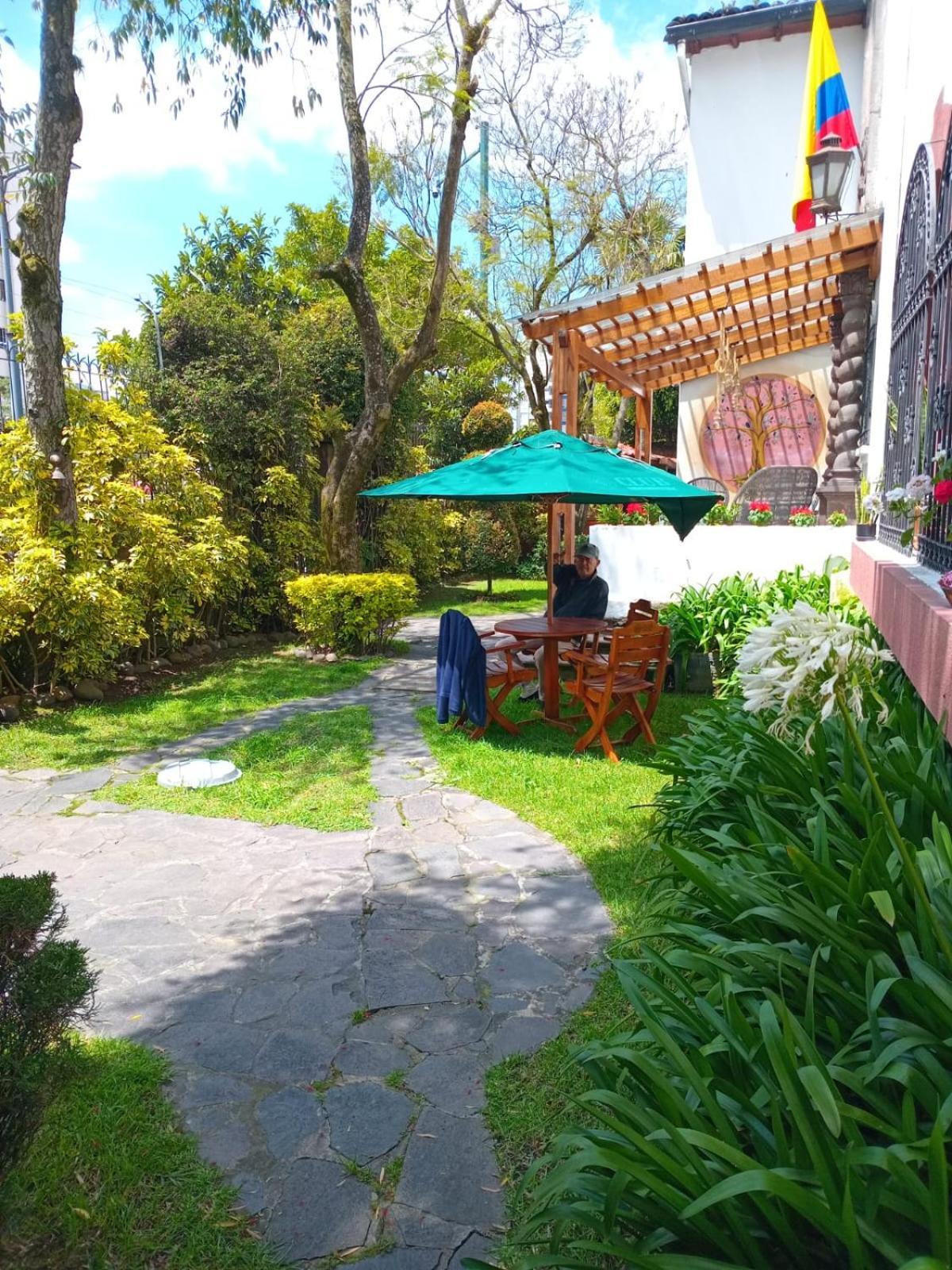 Hotel Boutique Spa Villa De Sant Quito Zewnętrze zdjęcie