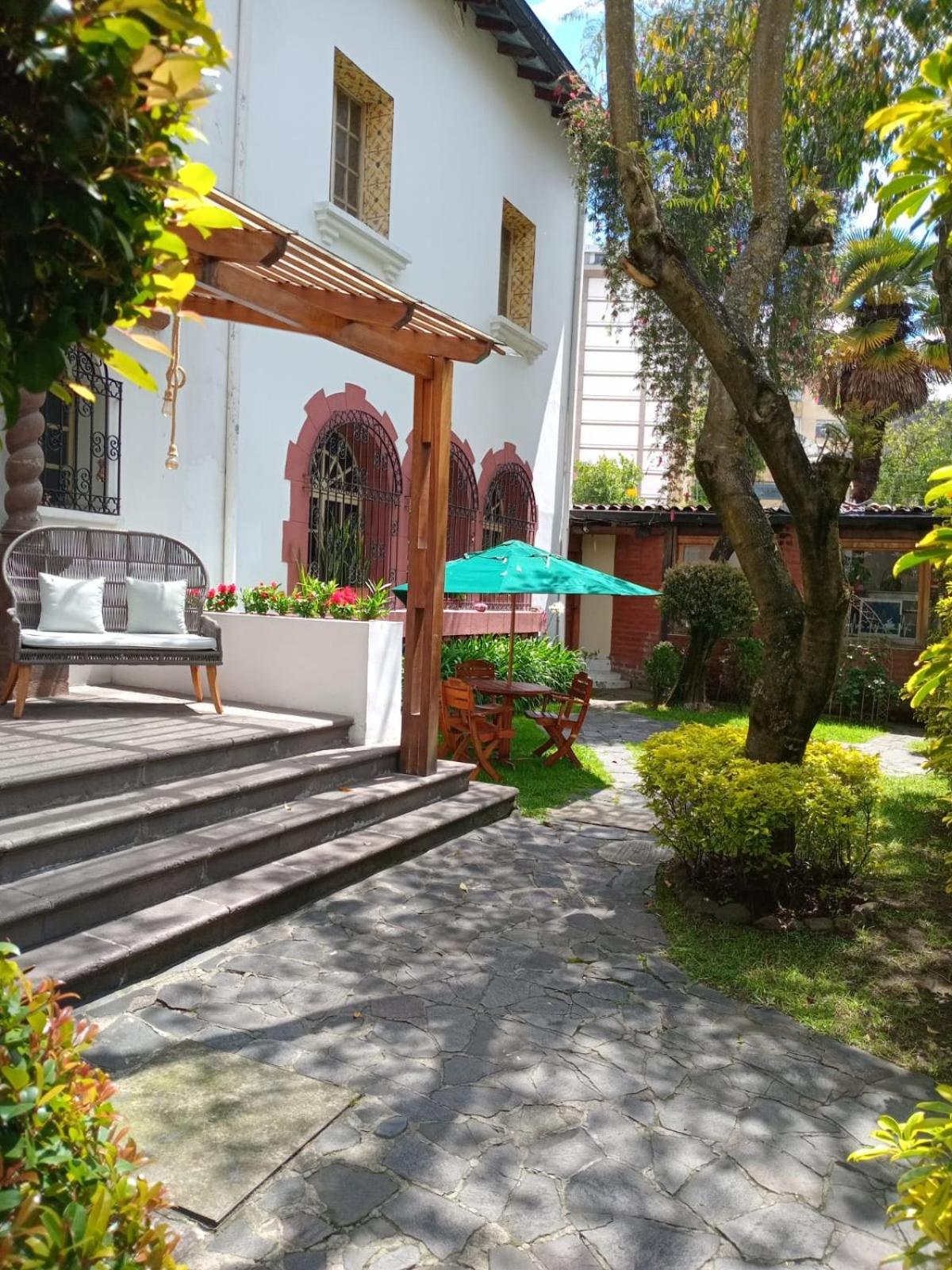 Hotel Boutique Spa Villa De Sant Quito Zewnętrze zdjęcie